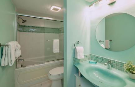 Shang Ri La by Last Key Realty - Foto 6