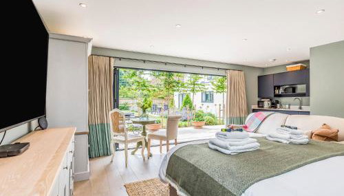 Charming Bosham Garden Lodge - Pass the Keys - Foto 3