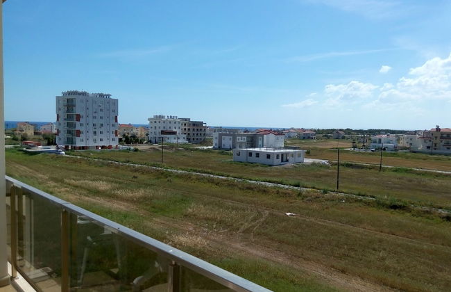 Studio Apartment at Longbeach - Foto 48