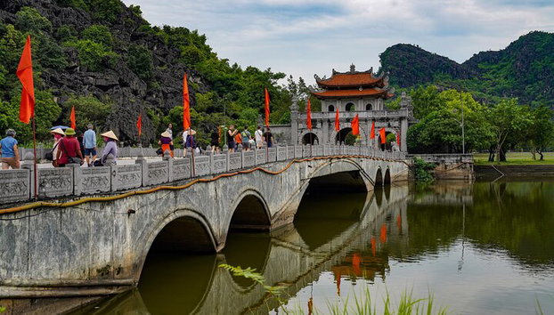 Ninh Binh Luxury Discovery - Foto 4, Hoa Lu Ancient Capital