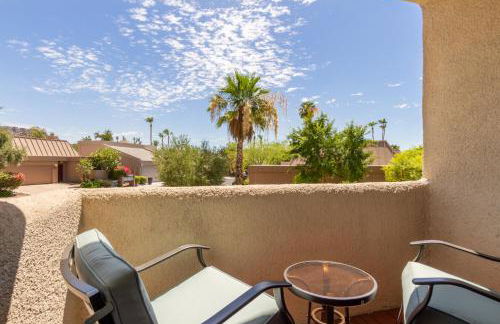 Resort Style Living In Phoenix's Most Exclusive Gated Community! - Foto 12