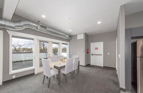 Modern Top Floor 2BR 1BA w Private Rooftop Patio South Hill Near Downtown - Foto 40