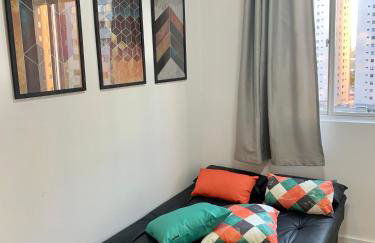 707- Apartamento Encantador, amplo e decorado, quarto, sala, cozinha, mobiliario moderno, cozinha completa com utensílios , Excelente vista da cidade e localização privelegiada no bairro Bigorrilho - Photo 29