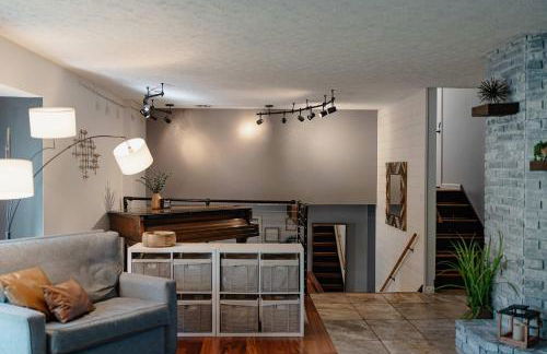 Bluffview on the River with a hot tub sauna pool table and more - Foto 9