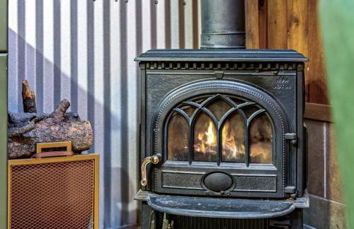 Dog Friendly, Year Round, Creekside Cabin, Hot Tub, 6 Acres - Foto 11