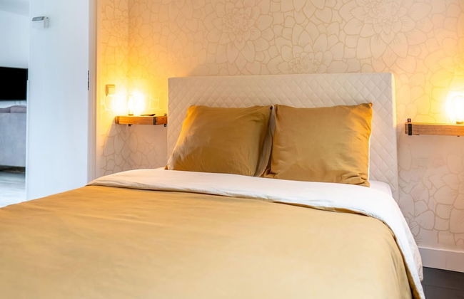 Idyllic Holiday Home in Ooltgensplaat on the Water - Foto 2