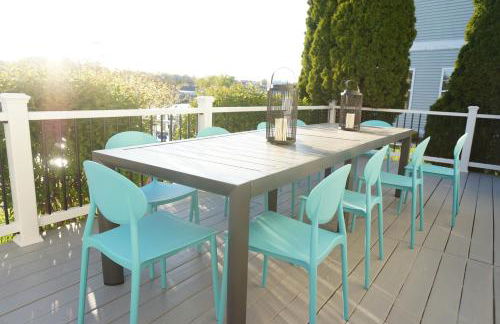 Riverside Home Near Beaches, Pier, downtown - Photo 36