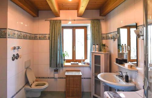 Charmante Chiemgauwohnung - Foto 9