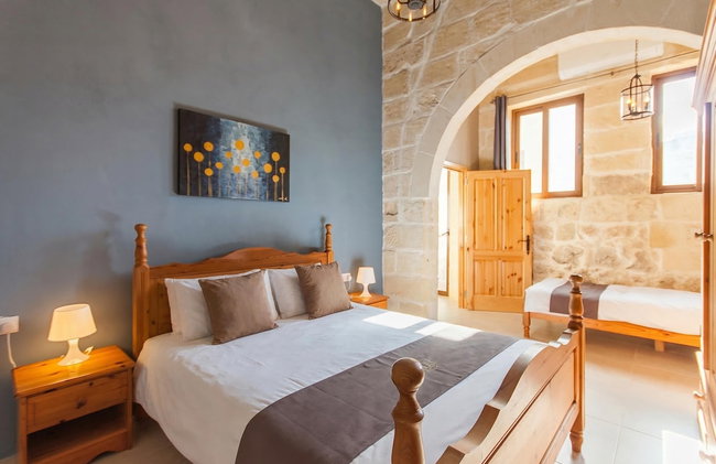 Naduri, Beautiful Gozitan Villa + Pool - Foto 23