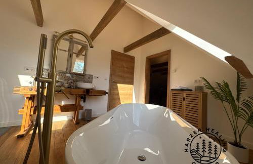 HARZER HEALING CENTER 2025 Himmlische Landhauswohnung mit Fussbodenheizung,XXL Kochinsel,XXL Regendusche,Modern,Hochwertig,Persönlich,Vollausgestattet - Foto 13