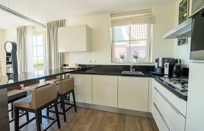 Scenic Stay by the Water - Foto 5