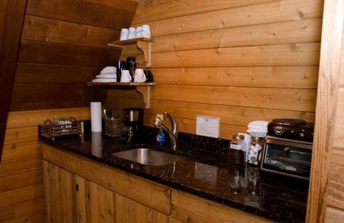 Superb Getaway Cabin near Long Hunter State Park and Nashville, Tennessee - Foto 10