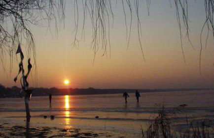 Zwei Ferienwohnungen Ankerpatz 70 qm mit Loggia & Puppenstube 50 qm mit Gartenterrasse in Hagenburg nähe Steinhuder Meer - Foto 44