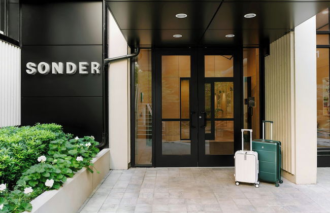 Sonder by Marriott Bonvoy Revival Apartments English Bay - Photo 1