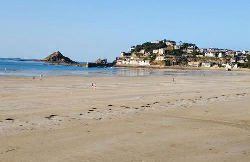 Le clos du Verdelet vue mer piscine - Photo 25