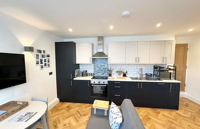 The Slipway Suite, Fowey Harbour & Parking 1 Min - Photo 6