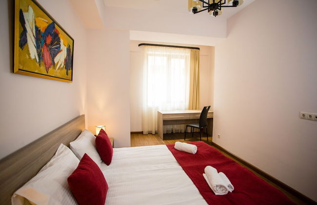 Welcome City Center Apartments - Photo 18