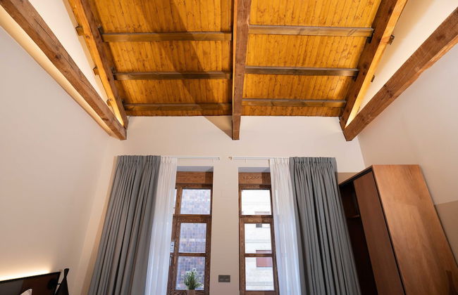 Prisma Suites - Photo 54