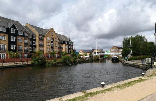 Luxury Apartment in Hemel Hempstead Uk for Couples and Executives, Free Wifi - Photo 75