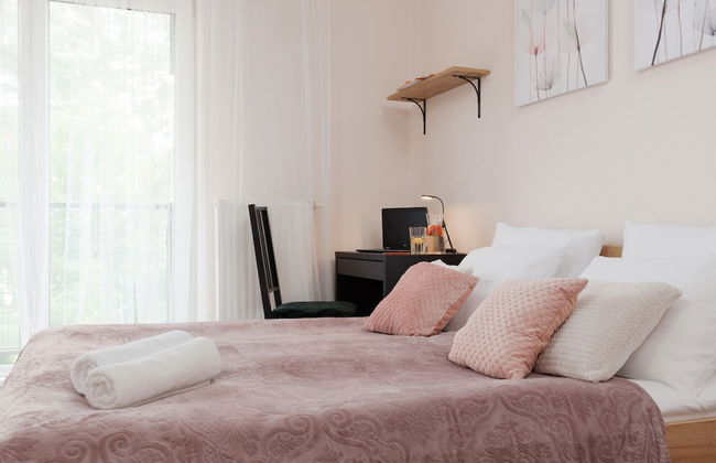 Apartment Banderii Warsaw by Renters - Photo 2