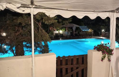 VILLA STRAVANATA - Large Pool, Car and Large Whirlpool Jacuzzi - Foto 11