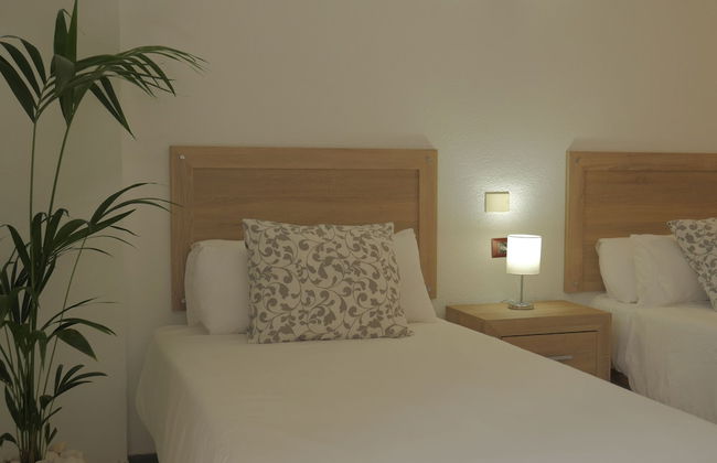 Apartamentos Pirámides - Photo 30