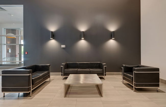 GLOBALSTAY. Gorgeous Downtown Condos. Free parking - Photo 2