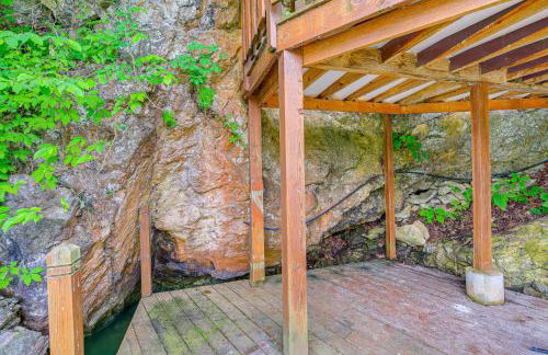 Peaceful South Holston Lake Cabin with Dock and Deck! - Foto 27