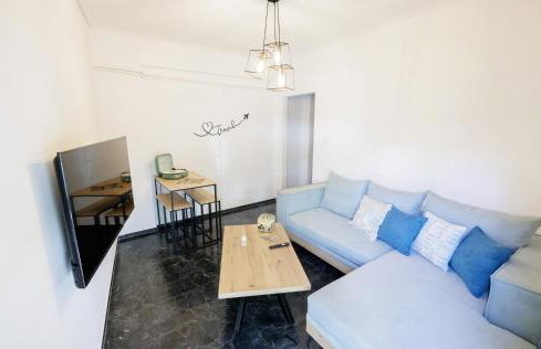 Love Travel Athens Apartments - Photo 10