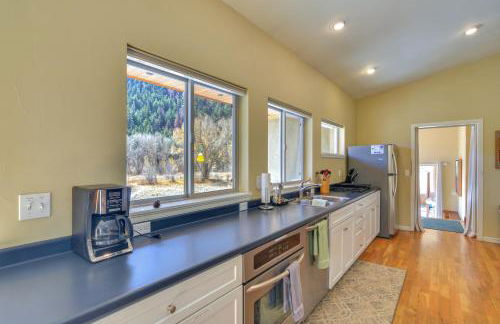 Close to Hot Springs Chalk Creek Meadows Home! - Photo 9