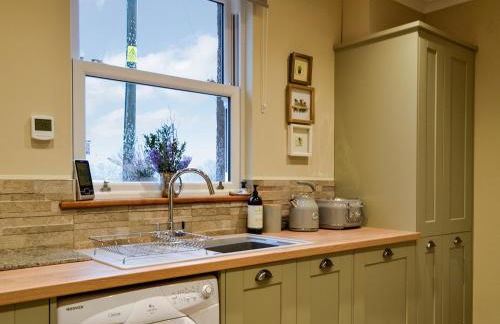 Cotlea East Cottage - Photo 9