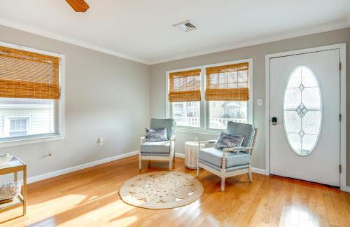 Walk to Brigantine Beach Home with BBQ and Yard - Foto 5