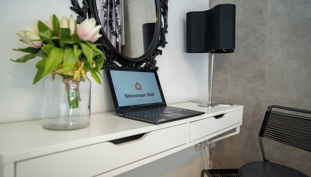 BnB Apartment 1 Nice & Cozy"central 2 Rooms by Berti - Foto 3, Camera