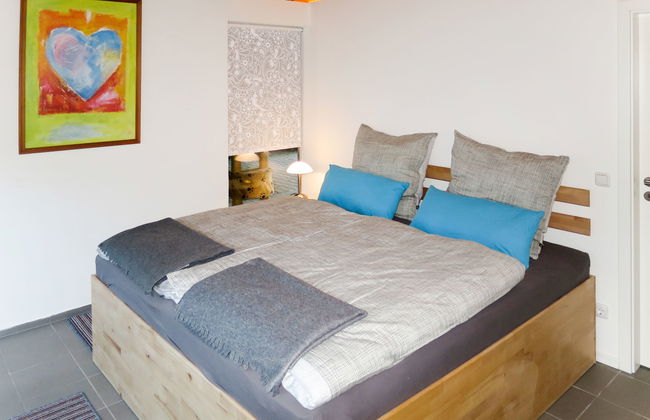 Christine - Photo 12