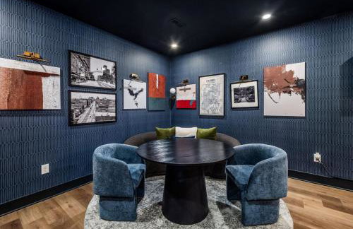 Rooftop Patio, Hot Tub and Games City Escape - Foto 60