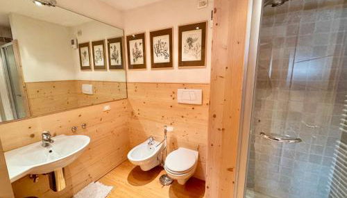 Esperienza Unica al Passo Giau - Appartamento con Vista Panoramica - Foto 5, towels, Shower