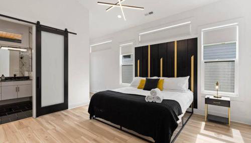 Luxurious 4bd home sleeps 12 minutes to downtown with parking - Foto 5