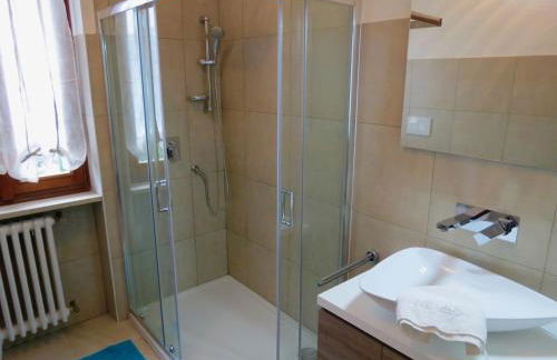 Villa Anastasye Your Lakefront Vacation Rental - Foto 39