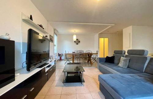 L'appartement Michelet - Parking privé et gratuit - 2km Cité Médiévale - Foto 6