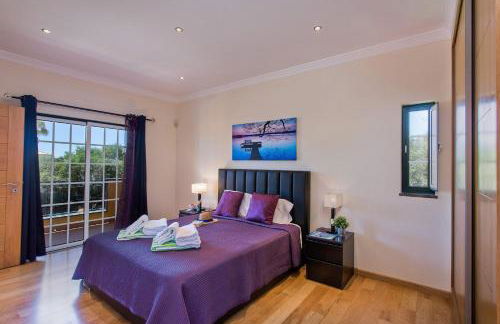 Villa Nincha - Heated Pool - Free wi-fi - Air Con - Foto 4