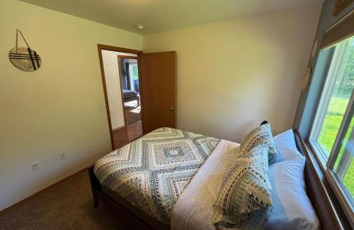 Cozy Palmer Retreat with Steam Sauna and Playground - Foto 22