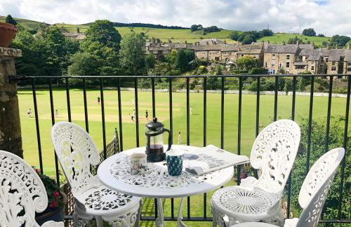 Spring Bank Cottage - Photo 1