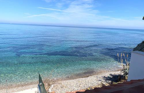 Sfondo Blu Villa sul mare - Foto 1