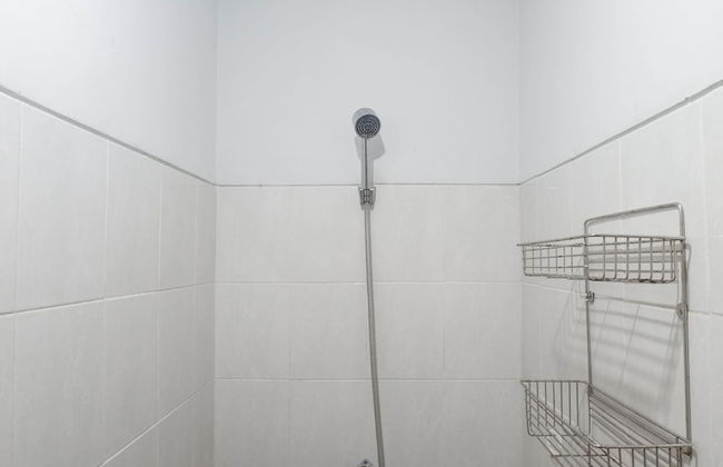 Best Deal And Comfy 2Br Apartment At Puri Mas - Foto 8