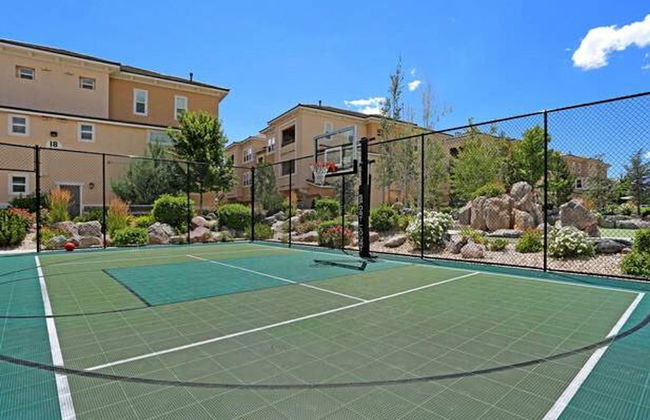 New Stylish 1BR Apt With Heated Pool Gym Yoga Studio - Foto 22