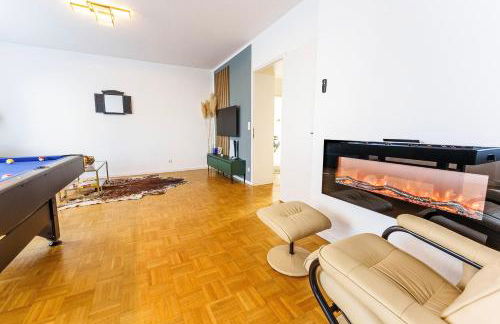 Große Terassen-Wohnung mit Grill, Playstation 5, Billardtisch und Massagesessel - Foto 23