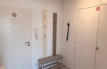 Apartment neu renoviert mit Sonnenbalkon und NETFLIX im Zentrum - Foto 8