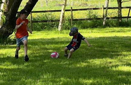 Gîtes de charme "l'écrin de Vendée" jacuzzi privatif, piscine chauffée, prestations bien être, vélos à 10 mn de l'océan sur 3,5 h de verdure - Photo 75