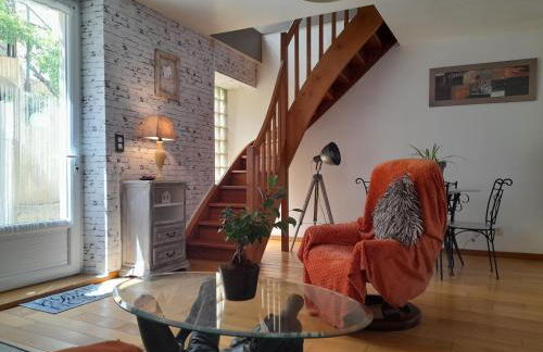 Maison de village avec cour intérieure et terrasse - Foto 1