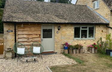 Cosy Cotswolds Self-Contained One Bedroom Cottage - Foto 1